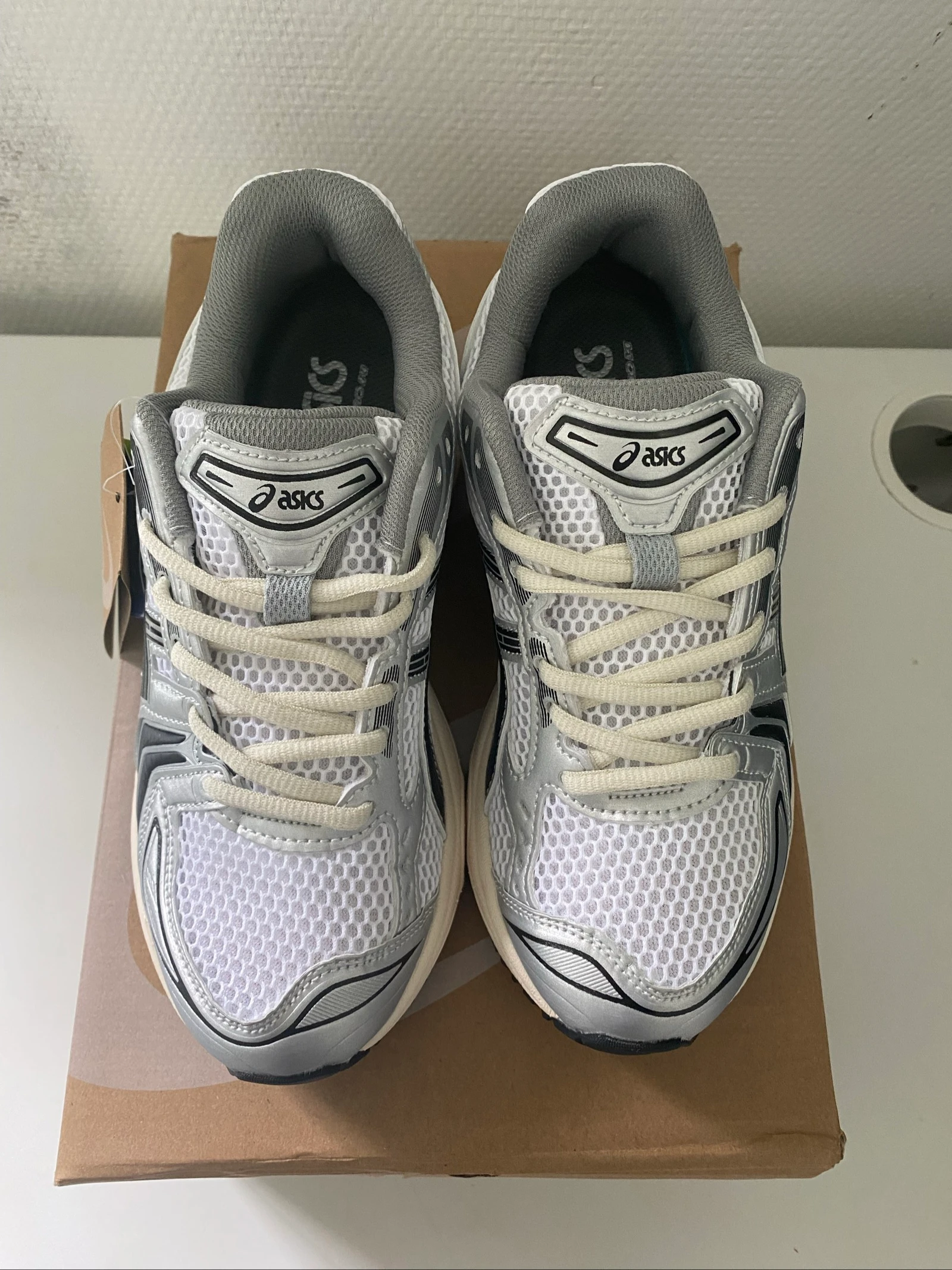 Roze Asics keyano gel 14 Shoes Size: 41.5 • New with tag – photo 2